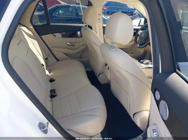 WDC0G4KB7HV005707 2017 MERCEDES-BENZ GLC - Image 8