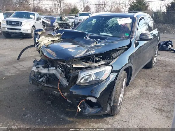WDC0G4KB7HV006775 2017 MERCEDES-BENZ GLC - Image 2