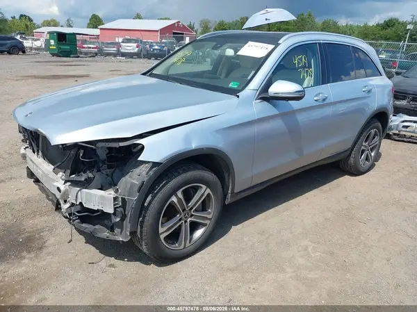 WDC0G4KB7HV007120 2017 MERCEDES-BENZ GLC - Image 2