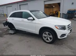 WDC0G4KB7HV012656 2017 MERCEDES-BENZ GLC