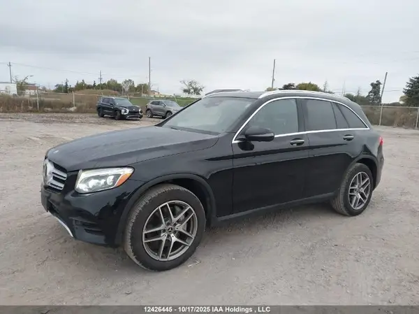 WDC0G4KB7HV012978 2017 MERCEDES-BENZ GLC - Image 2