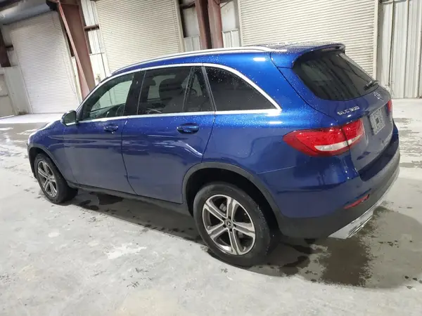 WDC0G4KB7JV033366 2018 MERCEDES-BENZ GLC - Image 2