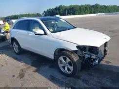 WDC0G4KB7JV033917 2018 MERCEDES-BENZ GLC