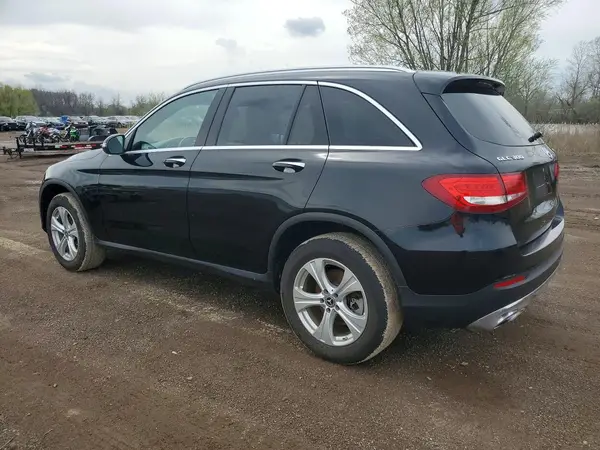 WDC0G4KB7JV054928 2018 MERCEDES-BENZ GLC - Image 2