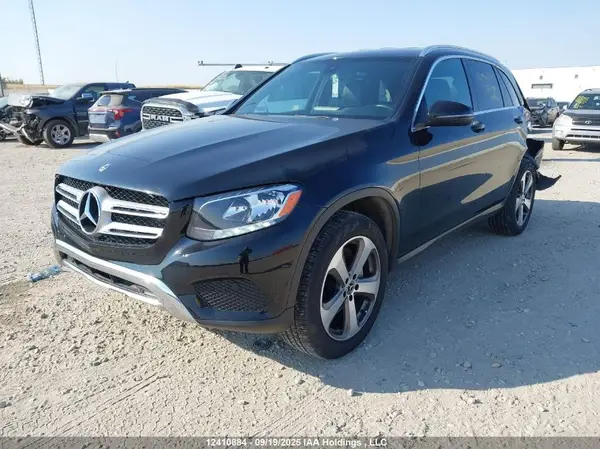 WDC0G4KB7JV060406 2018 MERCEDES-BENZ GLC - Image 2