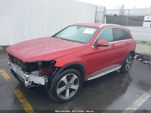 WDC0G4KB7JV065735 2018 MERCEDES-BENZ GLC - Image 2