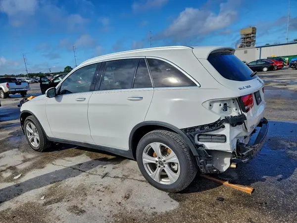 WDC0G4KB7JV066092 2018 MERCEDES-BENZ GLC - Image 2