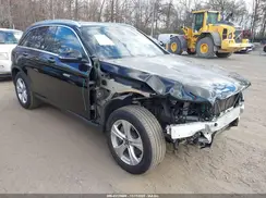 WDC0G4KB7JV074130 2018 MERCEDES-BENZ GLC
