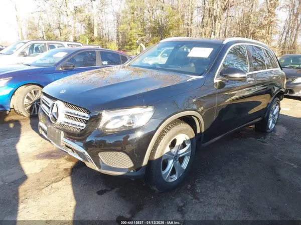 WDC0G4KB7JV112908 2018 MERCEDES-BENZ GLC - Image 2
