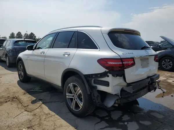 WDC0G4KB7KF501771 2019 MERCEDES-BENZ GLC - Image 2