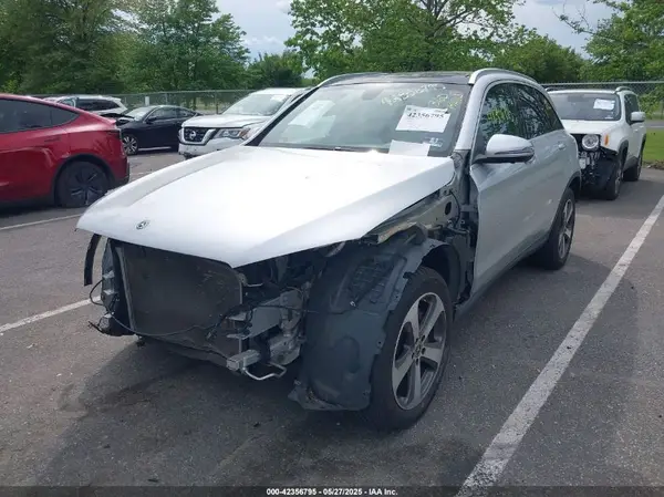 WDC0G4KB7KF626348 2019 MERCEDES-BENZ GLC - Image 2