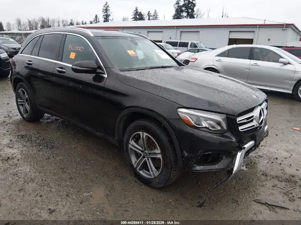 WDC0G4KB7KF638709 2019 MERCEDES-BENZ GLC - Image 1