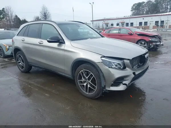 WDC0G4KB7KV137664 2019 MERCEDES-BENZ GLC - Image 1