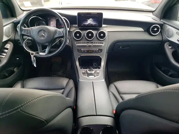 WDC0G4KB7KV143349 2019 MERCEDES-BENZ GLC - Image 8