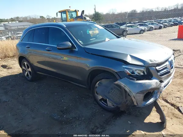 WDC0G4KB7KV148597 2019 MERCEDES-BENZ GLC - Image 1