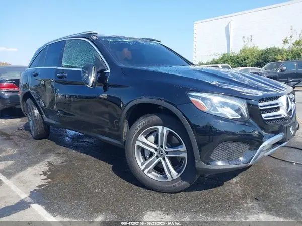 WDC0G4KB7KV167165 2019 MERCEDES-BENZ GLC - Image 1