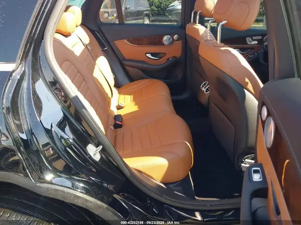 WDC0G4KB7KV167165 2019 MERCEDES-BENZ GLC - Image 8