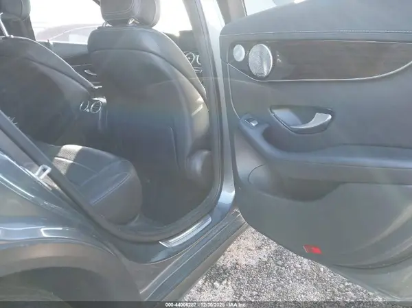 WDC0G4KB8GF011377 2016 MERCEDES-BENZ GLC - Image 8