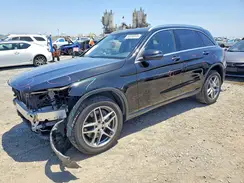 WDC0G4KB8GF015607 2016 MERCEDES-BENZ GLC