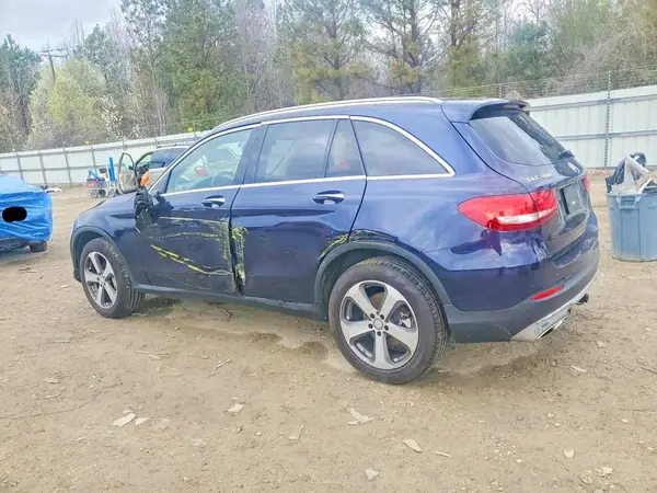 WDC0G4KB8GF055430 2016 MERCEDES-BENZ GLC - Image 2