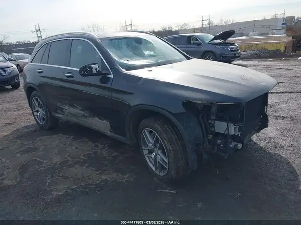 WDC0G4KB8GF076150 2016 MERCEDES-BENZ GLC - Image 1