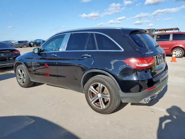 WDC0G4KB8GF092896 2016 MERCEDES-BENZ GLC - Image 2