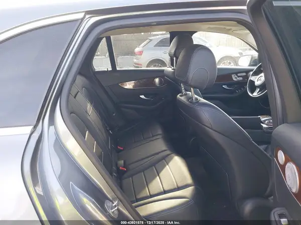 WDC0G4KB8GF111558 2016 MERCEDES-BENZ GLC - Image 8