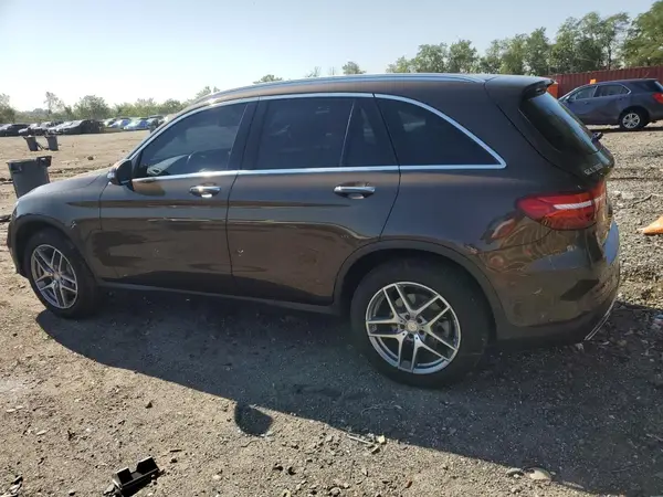 WDC0G4KB8GF111737 2016 MERCEDES-BENZ GLC - Image 2