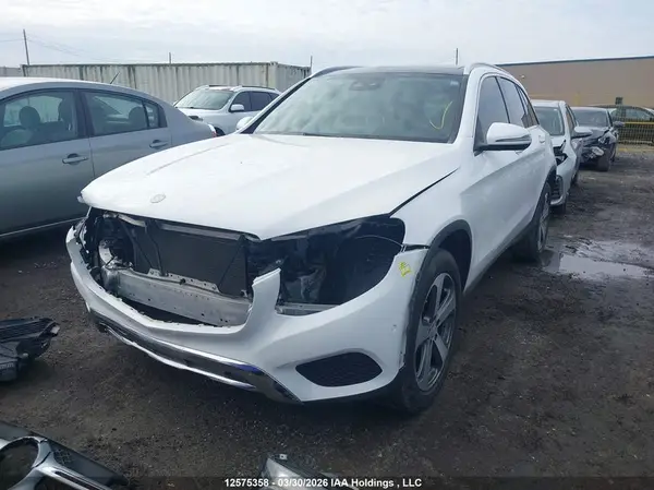 WDC0G4KB8HF136638 2017 MERCEDES-BENZ GLC - Image 2