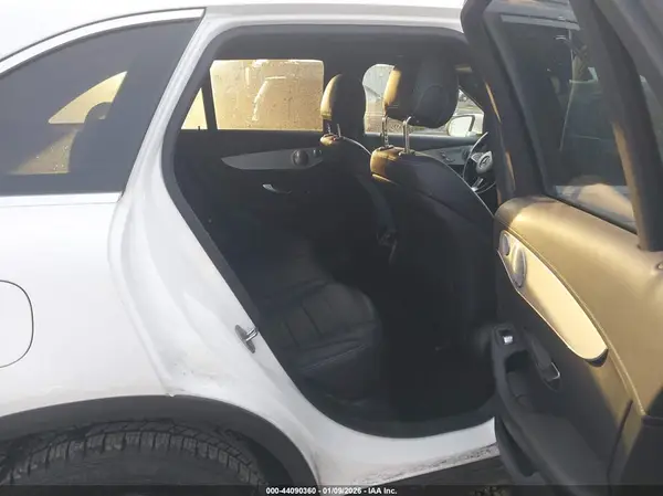 WDC0G4KB8HF139085 2017 MERCEDES-BENZ GLC - Image 8