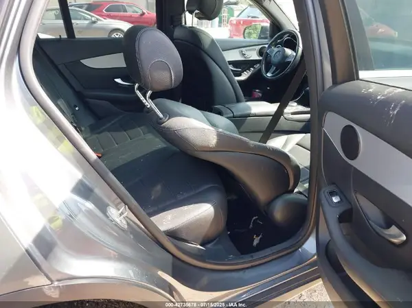 WDC0G4KB8HF146439 2017 MERCEDES-BENZ GLC - Image 8