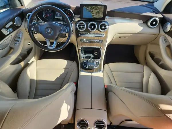 WDC0G4KB8HF151446 2017 MERCEDES-BENZ GLC - Image 8
