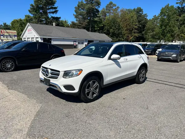 WDC0G4KB8HF162527 2017 MERCEDES-BENZ GLC - Image 2