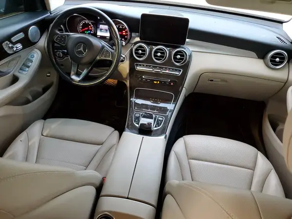 WDC0G4KB8HF187573 2017 MERCEDES-BENZ GLC - Image 8