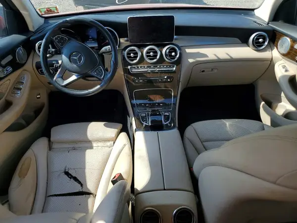 WDC0G4KB8HF198220 2017 MERCEDES-BENZ GLC - Image 8