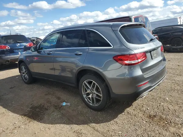 WDC0G4KB8HV008423 2017 MERCEDES-BENZ GLC - Image 2