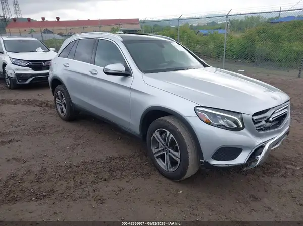 WDC0G4KB8HV010270 2017 MERCEDES-BENZ GLC - Image 1