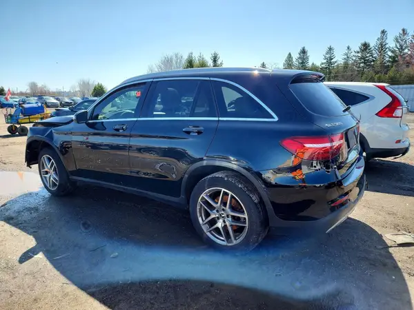 WDC0G4KB8HV011435 2017 MERCEDES-BENZ GLC - Image 2