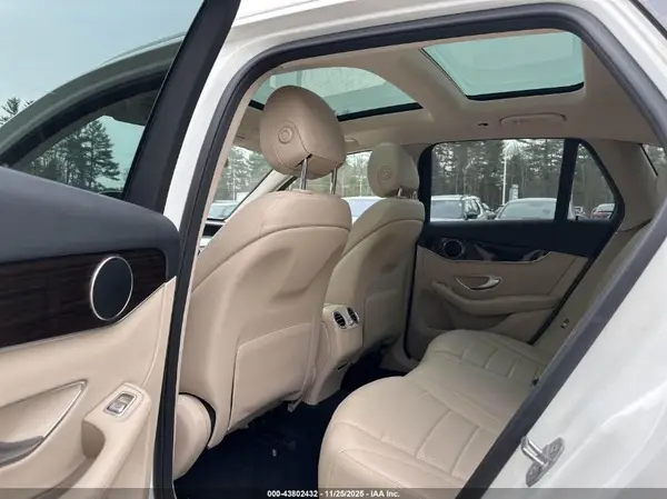 WDC0G4KB8JV015491 2018 MERCEDES-BENZ GLC - Image 8