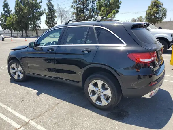 WDC0G4KB8JV017452 2018 MERCEDES-BENZ GLC - Image 2