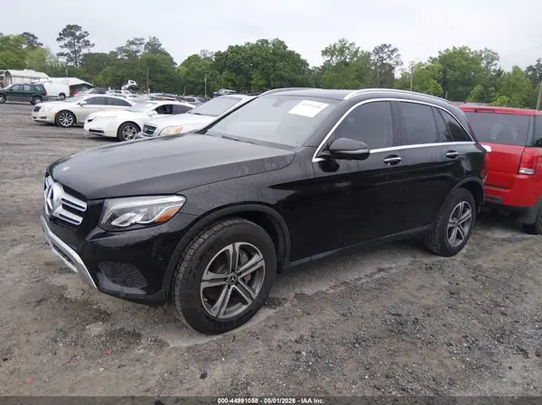 WDC0G4KB8JV019265 2018 MERCEDES-BENZ GLC - Image 2