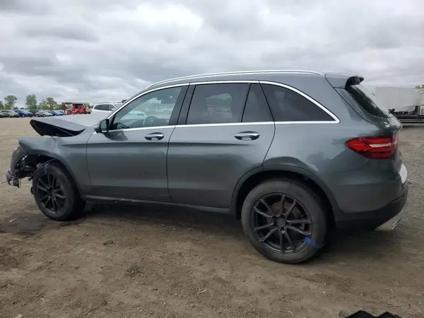 WDC0G4KB8JV031187 2018 MERCEDES-BENZ GLC - Image 2