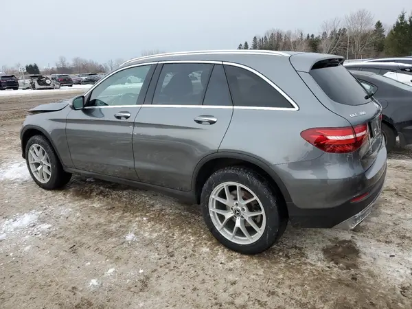 WDC0G4KB8JV039726 2018 MERCEDES-BENZ GLC - Image 2