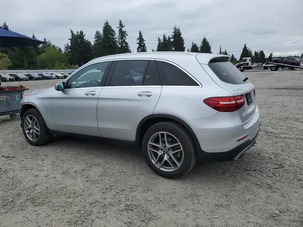 WDC0G4KB8JV044344 2018 MERCEDES-BENZ GLC - Image 2