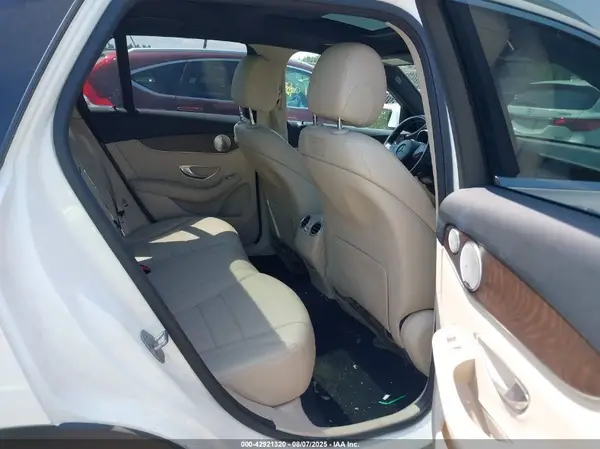 WDC0G4KB8JV080731 2018 MERCEDES-BENZ GLC - Image 8
