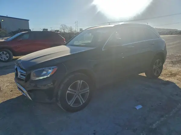 WDC0G4KB8JV082608 2018 MERCEDES-BENZ GLC - Image 1