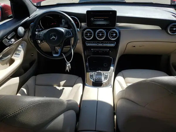 WDC0G4KB8JV093995 2018 MERCEDES-BENZ GLC - Image 8
