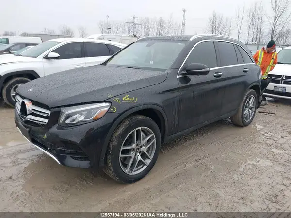 WDC0G4KB8JV105109 2018 MERCEDES-BENZ GLC - Image 2