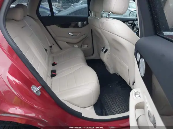 WDC0G4KB8JV107720 2018 MERCEDES-BENZ GLC - Image 8