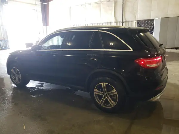 WDC0G4KB8KF555399 2019 MERCEDES-BENZ GLC - Image 2